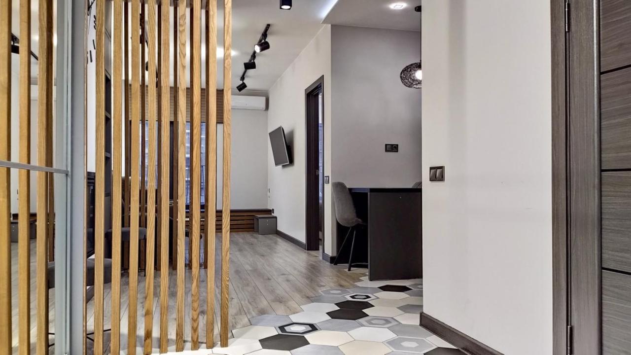 Petrovdom 52,67,205,213 In Smart Apartments In New York Concept House Kiev Exterior foto