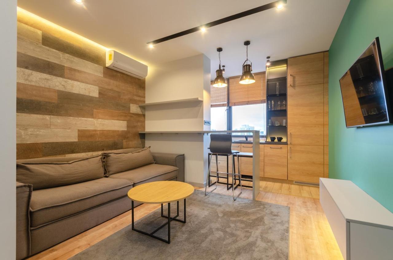 Petrovdom 52,67,205,213 In Smart Apartments In New York Concept House Kiev Exterior foto